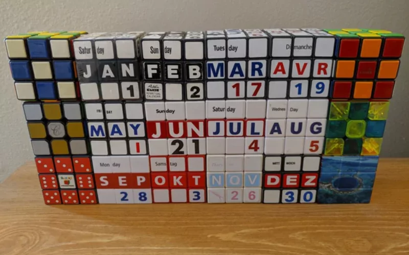 calendar cube puzzle